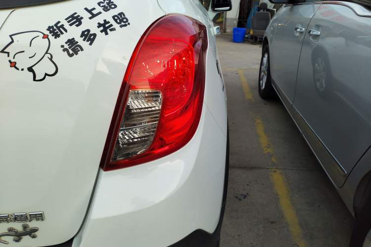 Used Buick Encore 2015 1.4T Automatic Two-Wheel Drive Urban Leading Model
