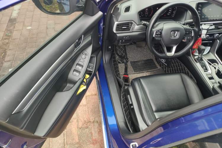 Used Honda Accord 2018 260TURBO Luxury Edition China V Emission Standard
