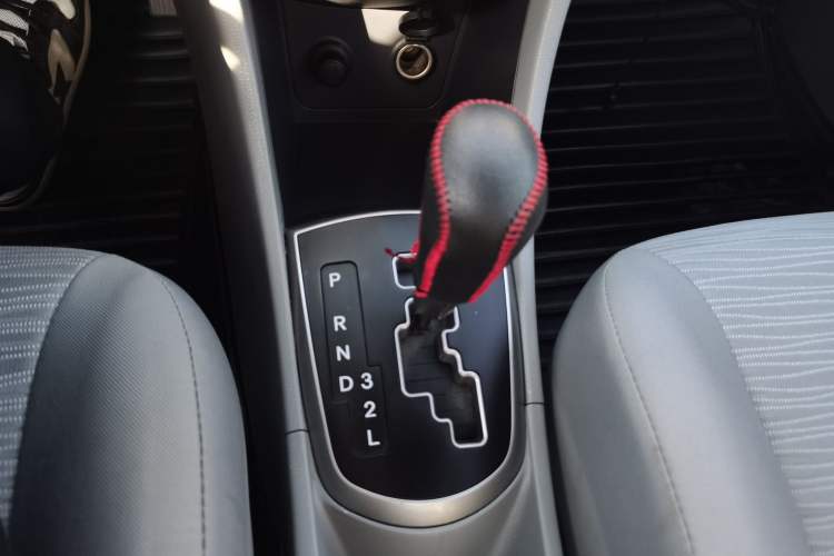 Used Hyundai Verna 2014 1.4L Automatic Smart GLS
