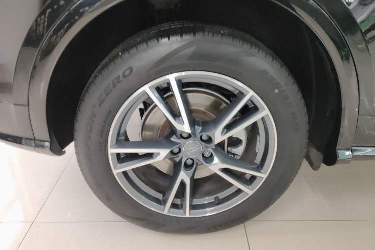 Used Audi Q5L 2020 Updated 40 TFSI Prestige Fashion Edition