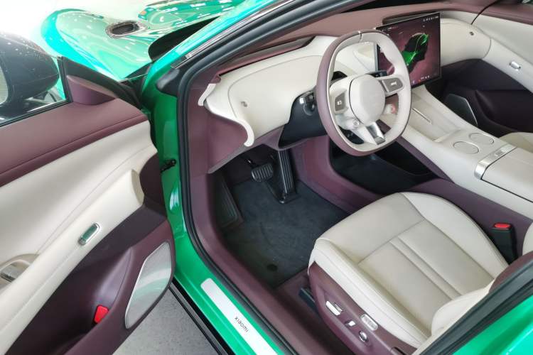 Used  YU7 2025 Ultra-Long Range All-Wheel Drive Pro Version
