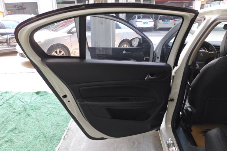 Used Peugeot 408 2014 1.8L Automatic Luxury Edition
