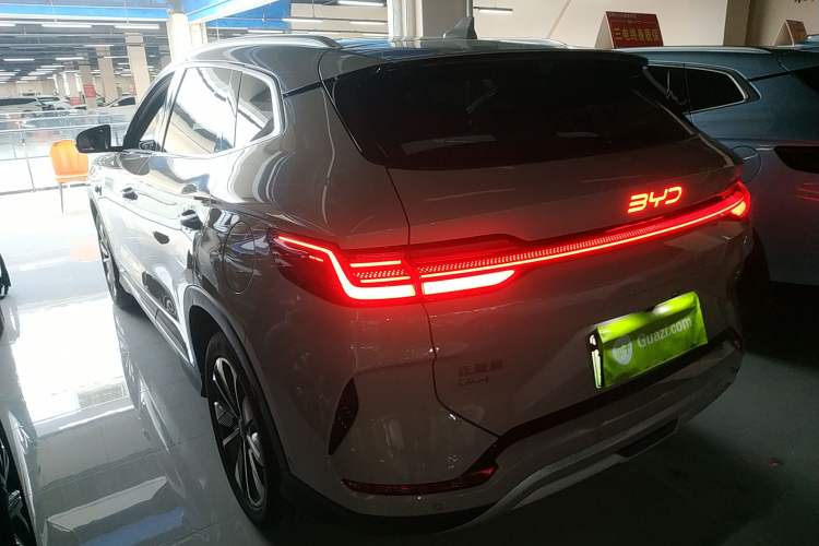 Used BYD Song PLUS New Energy 2025 DM-i Smart Drive 112KM Prestige Model
