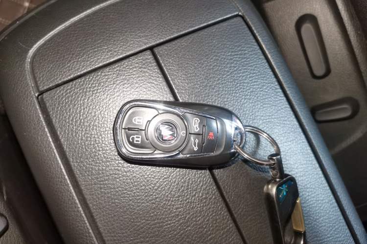 Used Buick GL8 2022 Land Business Class 652T Luxury Model