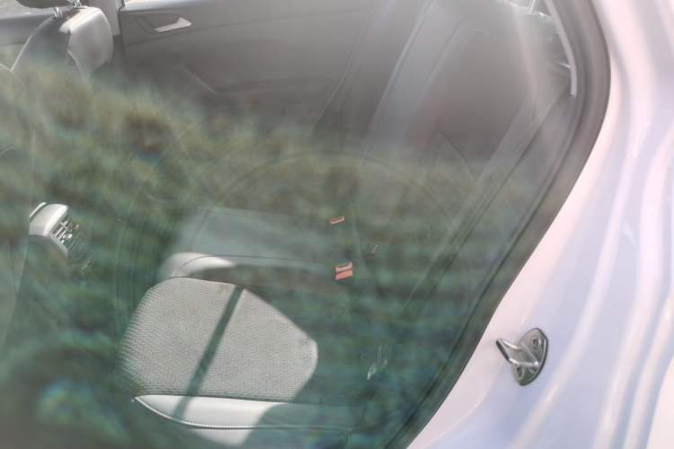 Used Volkswagen Tacqua 2023 200TSI DSG Joy-Connect Edition
