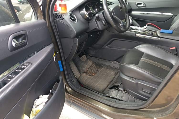 Used Peugeot 3008 2013 1.6THP Automatic Prestige Edition
