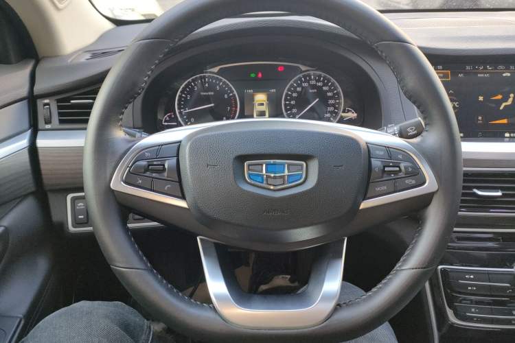 Used Geely Auto Emgrand GT 2017 1.8T Zunya Model
