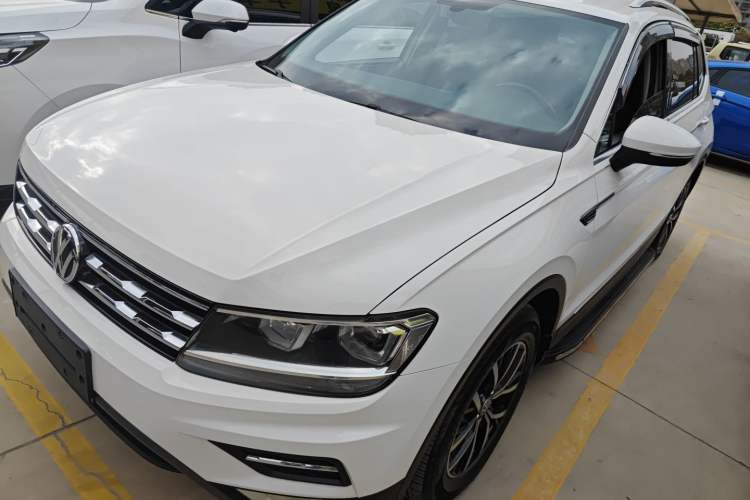 Used Volkswagen Tiguan L 2017 330TSI Automatic Two-Wheel Drive Comfort Edition