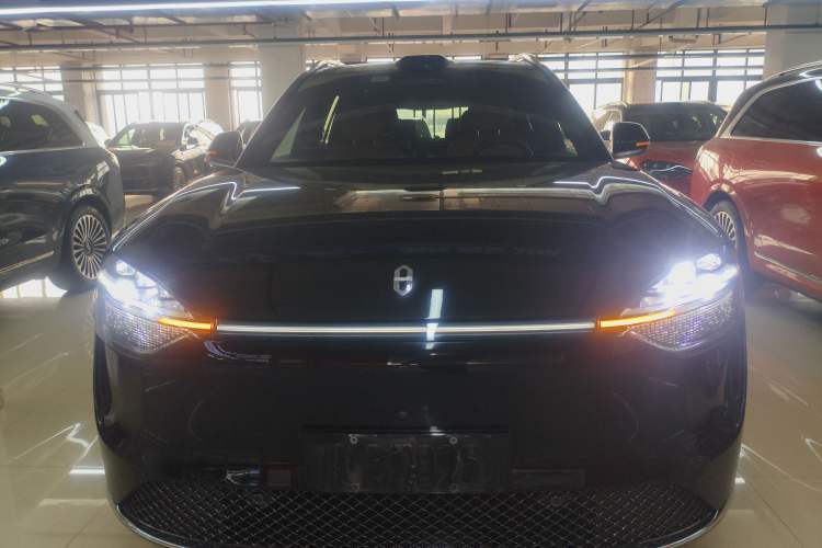 Used Hima AITO M9 2024 All-Electric Max Version 100 kWh 6-Seater
