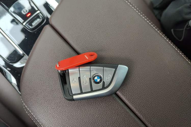 Used BMW 5 Series 2022 Second Facelift 530Li Leading Edition M Sport Package
