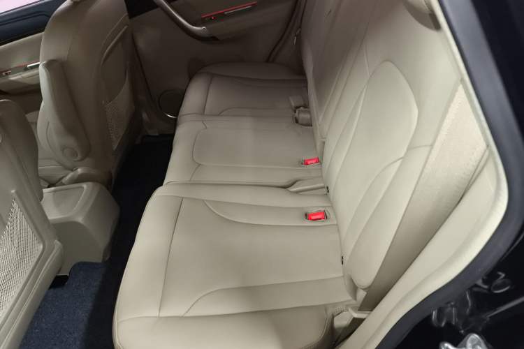 Used Haval H6 2014 Sport Version 1.5T Manual Two-Wheel Drive Elite Edition
