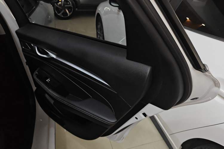 Used Geely Auto Preface 2021 2.0TD Luxury Version