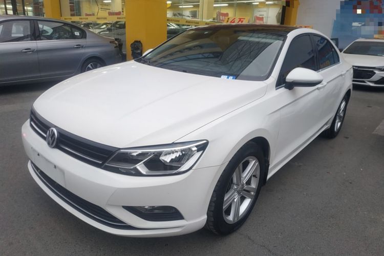 Used Volkswagen Lamando 2015 280TSI DSG Comfort Edition
