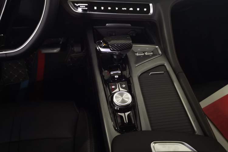 Used Changan CS75 PLUS 2022 1.5T Automatic Luxury Model
