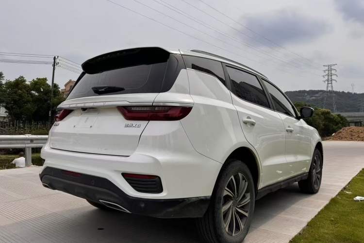 Used Geely Auto Vision X6 2020 1.4T CVT Luxury Edition
