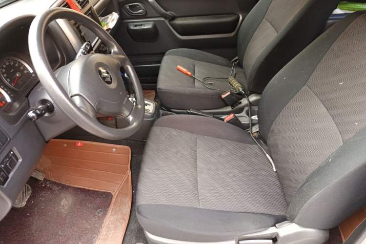 Used Suzuki Jimny 2012 1.3 AT JLX Navigation Edition