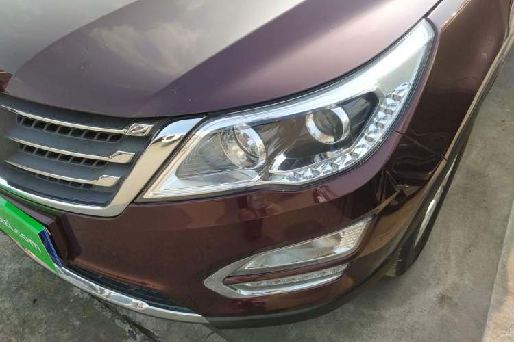 Used Baojun 560 2015 1.8L Manual Elite Model
