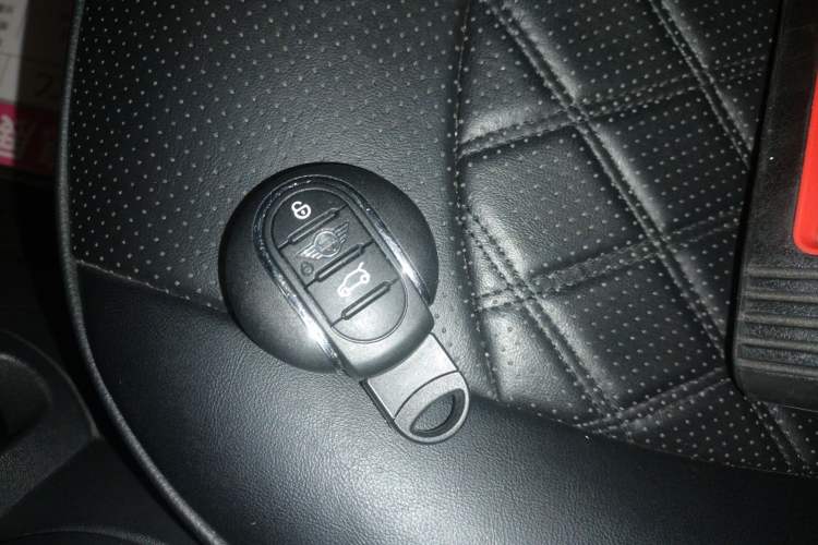 Used  MINI 2019 1.5T ONE PLUS Five-Door Edition
