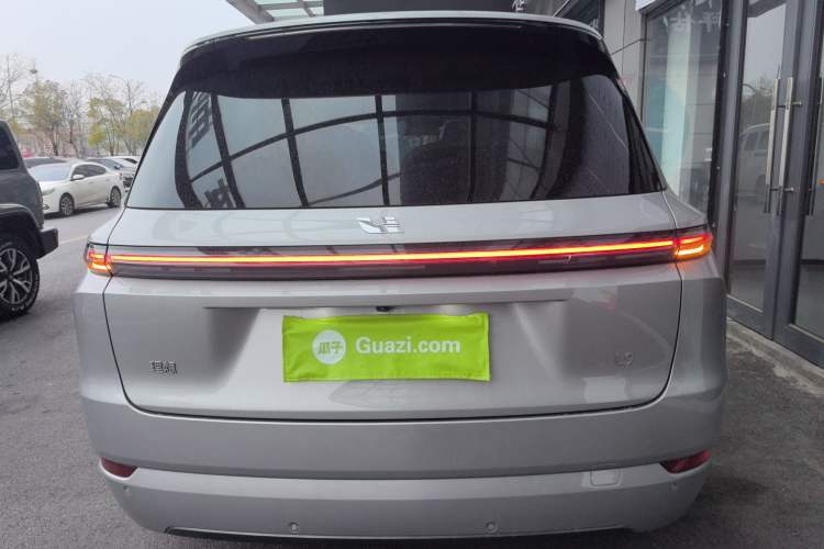 Used Li Auto L9 2022 Max model
