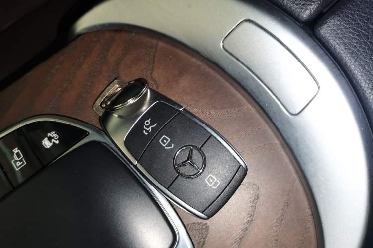 Used Mercedes-Benz GLC 2022 GLC 300 L 4MATIC Dynamic Edition Prestige Model
