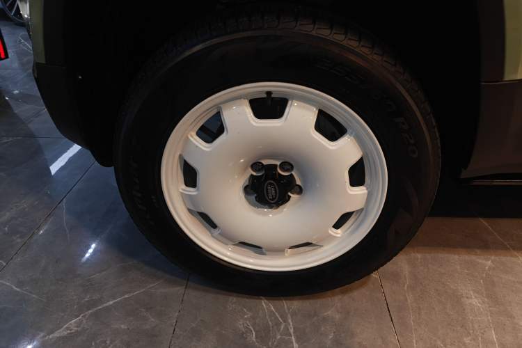 Used Land Rover Defender 2023 110 3.0T P400 75th Anniversary Legend Edition
