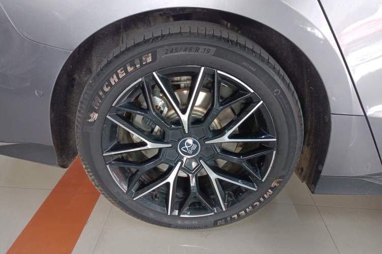 Used BYD Han 2022 EV Genesis Edition 610KM All-Wheel Drive Premium Model