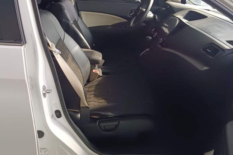 Used Honda CR-V 2016 2.0L Two-Wheel Drive Classic Edition
