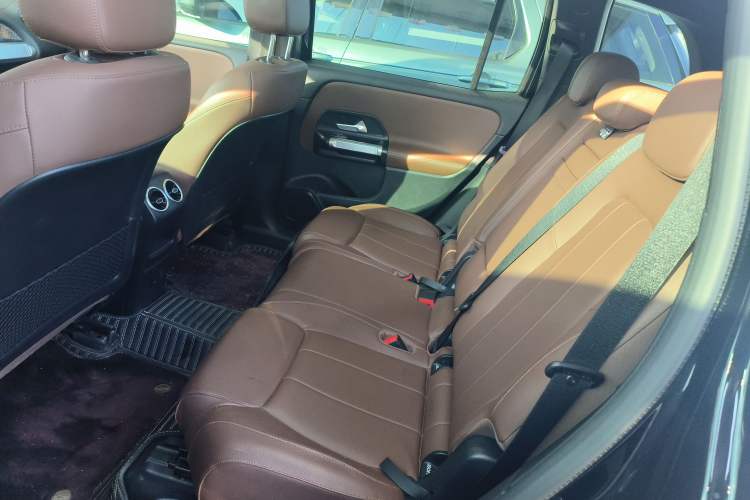 Used Mercedes-Benz GLB 2023 GLB 220 Fashion Model