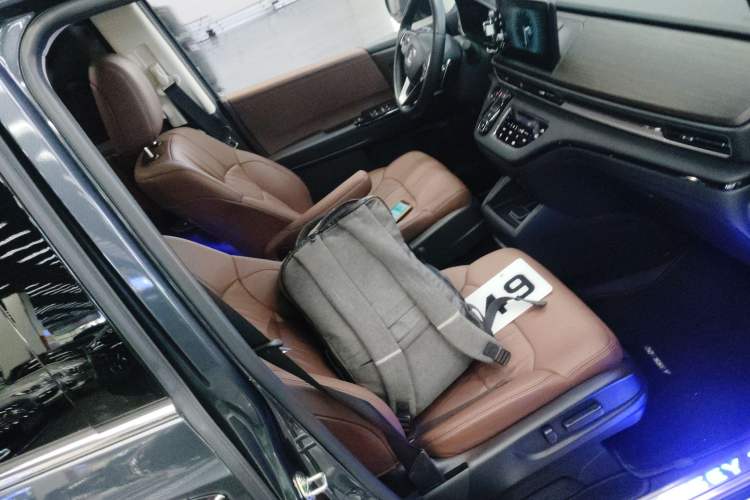 Used Honda Odyssey 2022 2.0L eHEV Sharp·Luxury Edition
