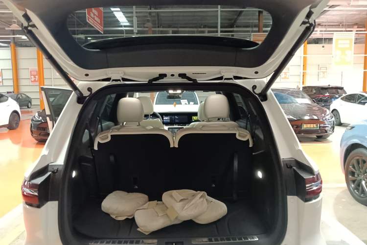 Used Li Auto ONE 2021 Extended-Range 6-Seater Version
