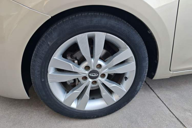 Used Chery Arrizo 5 2016 1.5L CVT Trendsetting Edition
