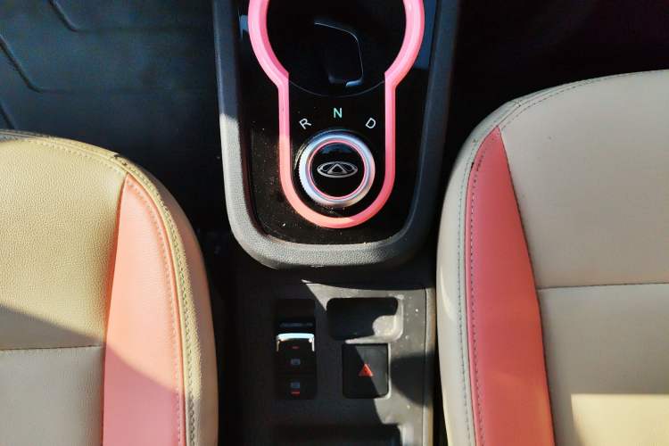 Used Chery Little Ant 2021 200 000-Yuan Ant Fan Edition Talent Version Lithium Iron Phosphate 301 km
