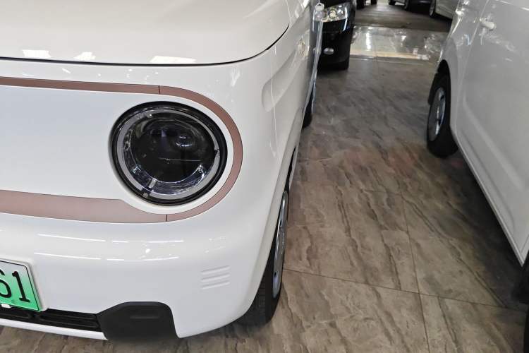 Used Geely Galaxy Panda 2024 Panda Mini 200km Endurance Bear
