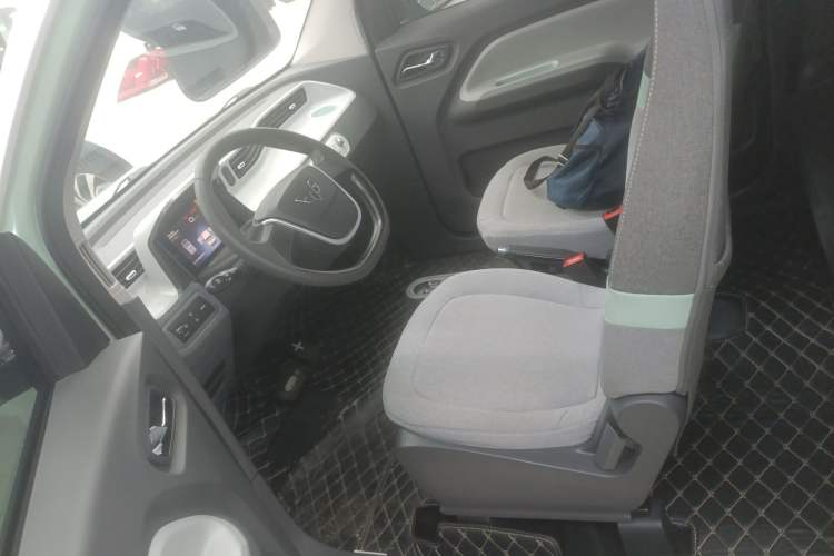 Used Wuling Hongguang MINIEV 2022 Macaron Fashion Model Lithium Iron Phosphate
