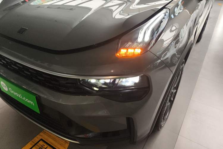 Used Lynk & Co 01 2021 2.0TD Two-Wheel-Drive Pro Trim
