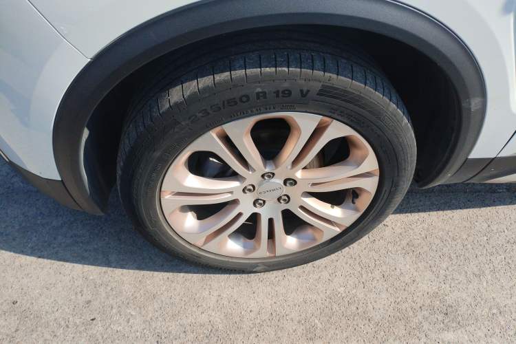 Used Lynk & Co 01 2017 2.0T Two-Wheel Drive Pro Edition
