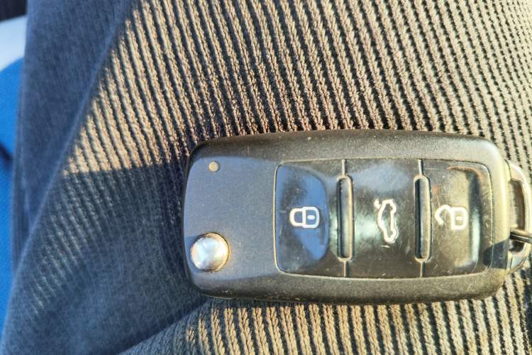 Used Volkswagen Sagitar 2015 1.6L Manual Comfort Model