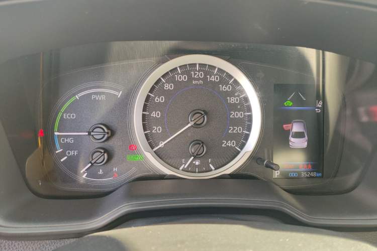 Used Toyota Corolla 2021 Dual-Motor 1.8L E-CVT Elite Edition