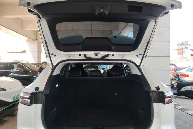 Used Roewe RX5 New Energy 2023 eRX5 Ultra-Hybrid Comfort Edition
