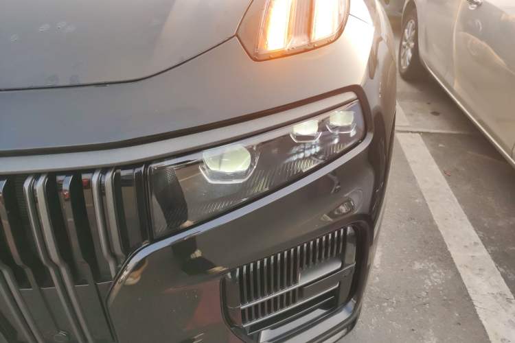 Used Lynk & Co 09 EM-P 2021 2.0T PHEV Halo Six-Seater
