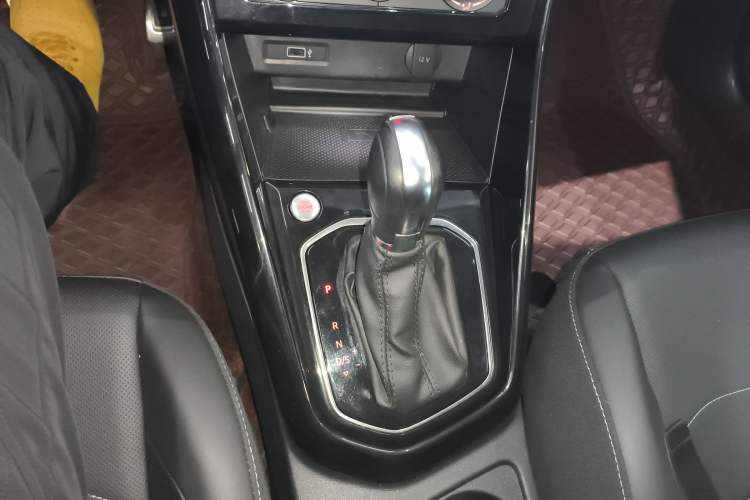 Used Jetta VS7 2021 Black Edition 1.4T Automatic Enjoyment Model
