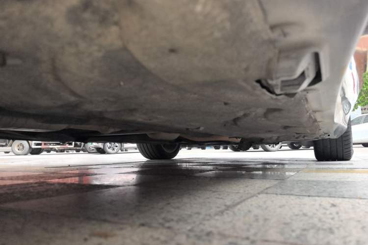 Used Mercedes-Benz E-Class 2014 E 260 L Luxury Model
