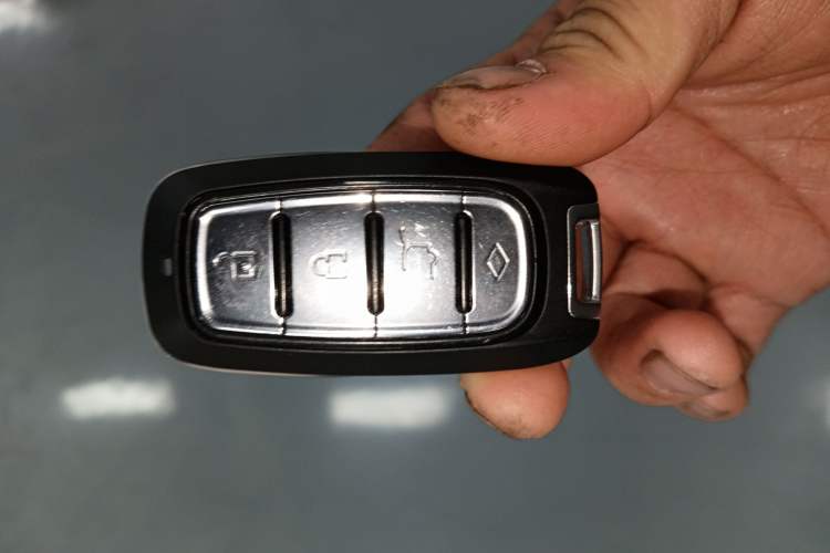 Used Buick Velite 6 2024 450km Range Commuter Version
