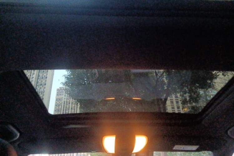 Used Mercedes-Benz GLK-Class 2015 GLK 260 4MATIC Dynamic Edition Ultimate Version
