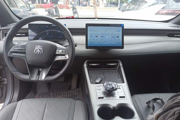 Used BYD Qin PLUS 2025 DM-i Smart Drive 55KM Leading Model