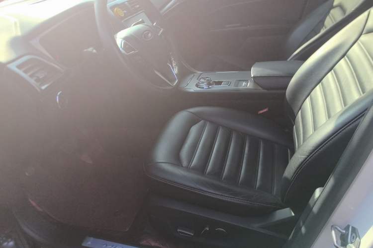 Used Ford Mondeo 2017 EcoBoost 180 Stylish Model
