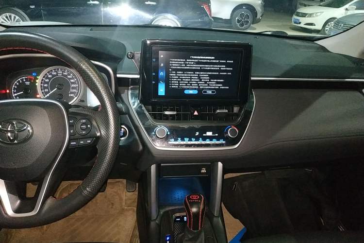 Used Toyota FRONTLANDER 2022 2.0L CVT Luxury PLUS Edition
