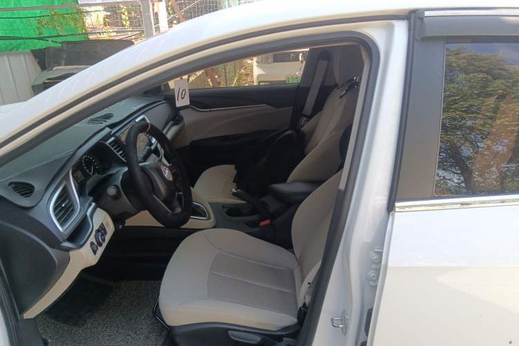 Used Buick GT 2019 15T Dual-Clutch Advanced Version China VI Standard
