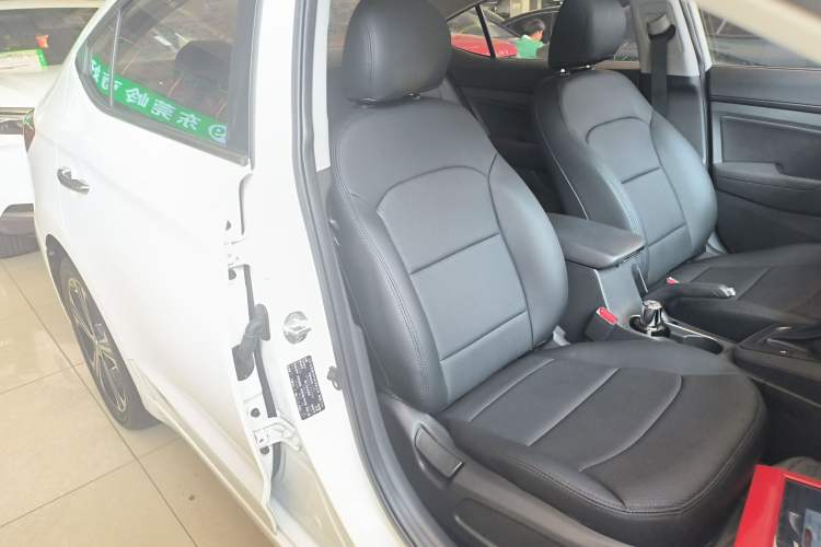 Used Hyundai Elantra 2018 1.4T Dual-Clutch Xuan Dong · Dynamic Edition
