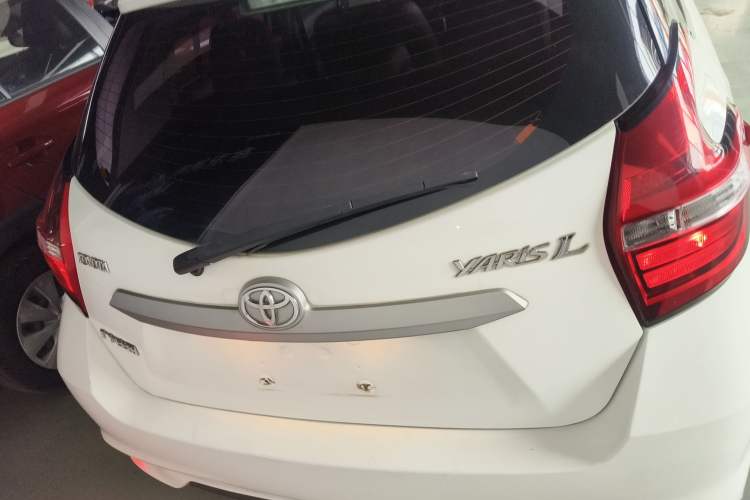 Used Toyota YARiS L 2016 Revised 1.5E CVT Charming Edition
